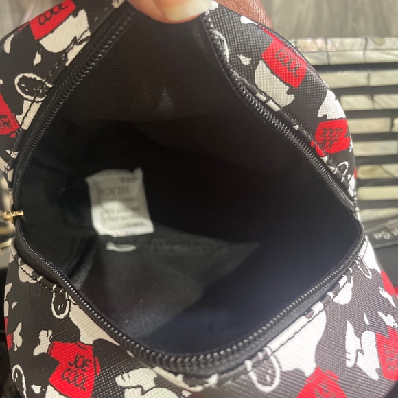 Peanut Snoopy backpack set & snoopy Charlie Brown Funko pop bundle - Picture 5 of 16